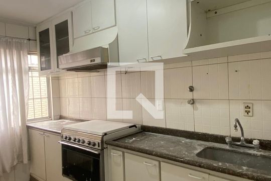 Cozinha de casa para alugar com 4 quartos, 134m² em Jardim Munhoz, Guarulhos