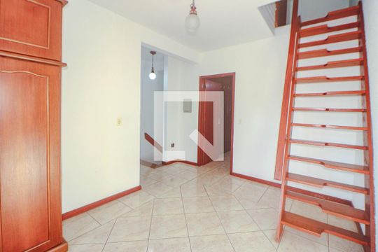 Sala Íntima de casa de condomínio à venda com 2 quartos, 147m² em Sarandi, Porto Alegre