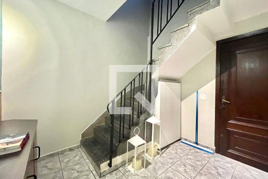 Hall social de kitnet/studio para alugar com 1 quarto, 18m² em Jardim Oriental, São Paulo