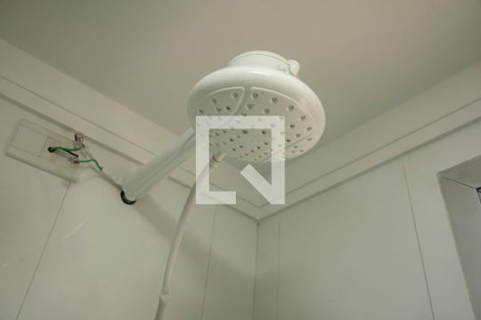 Banheiro de apartamento para alugar com 1 quarto, 46m² em Vila da Saúde, São Paulo