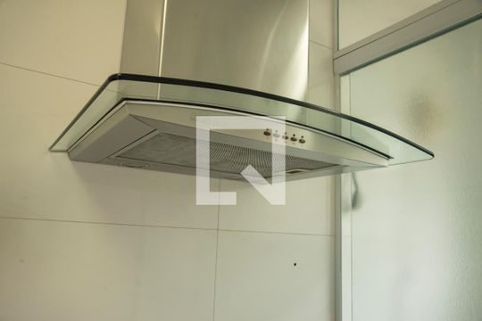 Cozinha de apartamento para alugar com 1 quarto, 46m² em Vila da Saúde, São Paulo
