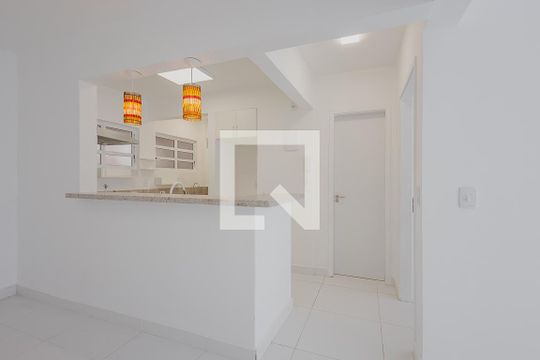 Cozinha e Área de Serviço de apartamento à venda com 1 quarto, 50m² em Pinheiros, São Paulo