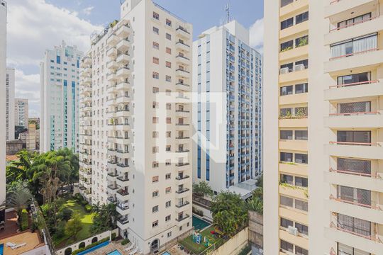 Vista de apartamento à venda com 1 quarto, 50m² em Pinheiros, São Paulo