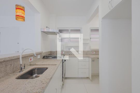 Cozinha e Área de Serviço de apartamento à venda com 1 quarto, 50m² em Pinheiros, São Paulo