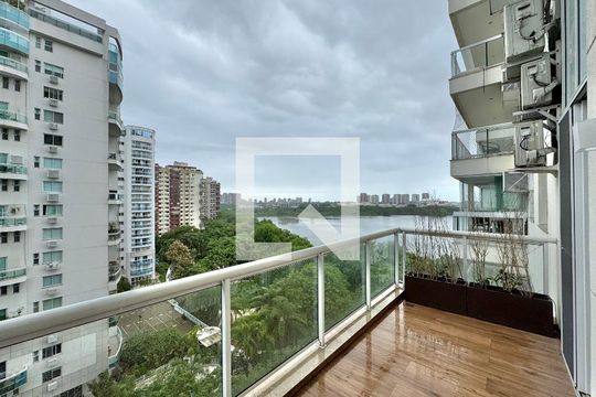 Varanda de apartamento à venda com 3 quartos, 135m² em Barra da Tijuca, Rio de Janeiro