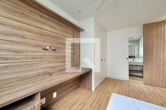 Suíte 2 de apartamento à venda com 3 quartos, 135m² em Barra da Tijuca, Rio de Janeiro