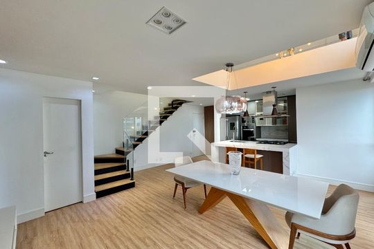 Apartamento à venda com 3 quartos, 135m² em Barra da Tijuca, Rio de Janeiro