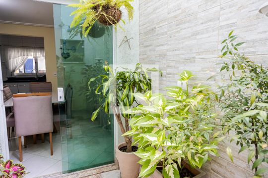 Jardim de Inverno de casa à venda com 3 quartos, 199m² em Vila Curuçá, Santo André