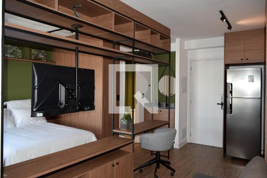 Studio de kitnet/studio para alugar com 1 quarto, 34m² em Pinheiros, São Paulo