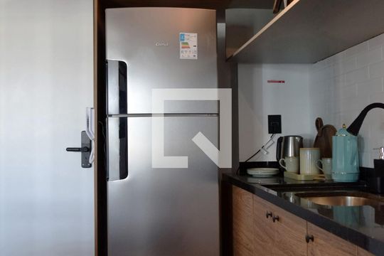 Studio de kitnet/studio para alugar com 1 quarto, 34m² em Pinheiros, São Paulo