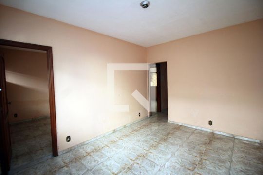 Casa à venda com 2 quartos, 81m² em Brás de Pina, Rio de Janeiro