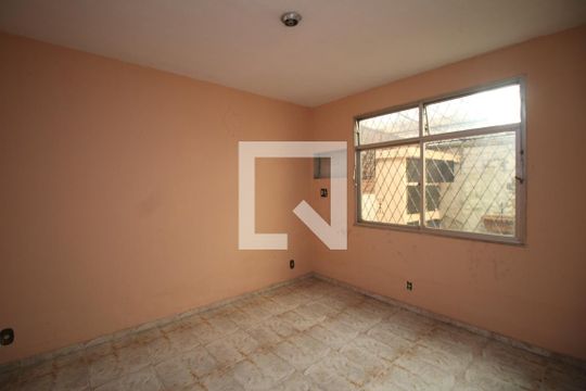 Quarto 2 de casa à venda com 2 quartos, 81m² em Brás de Pina, Rio de Janeiro