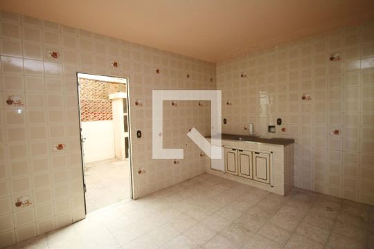 Cozinha de casa à venda com 2 quartos, 81m² em Brás de Pina, Rio de Janeiro