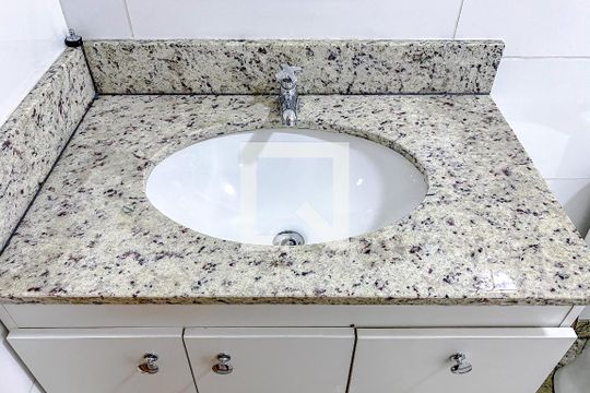 Banheiro de apartamento para alugar com 1 quarto, 54m² em Belenzinho, São Paulo