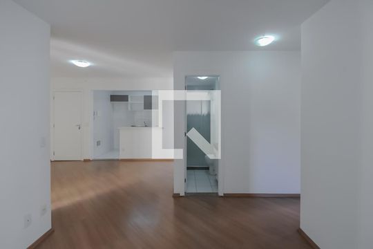 Sala de apartamento para alugar com 2 quartos, 60m² em Planalto, São Bernardo do Campo