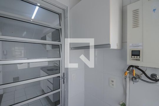 Área de Serviço de apartamento para alugar com 2 quartos, 60m² em Planalto, São Bernardo do Campo