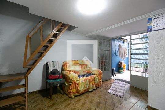 Sala 2  de casa à venda com 4 quartos, 180m² em Jardim Ruth, São Paulo