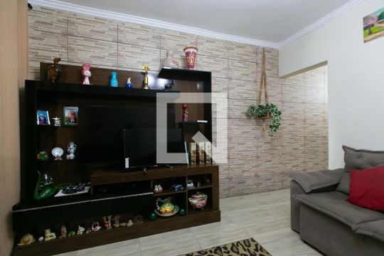 Sala 1  de casa à venda com 4 quartos, 180m² em Jardim Ruth, São Paulo