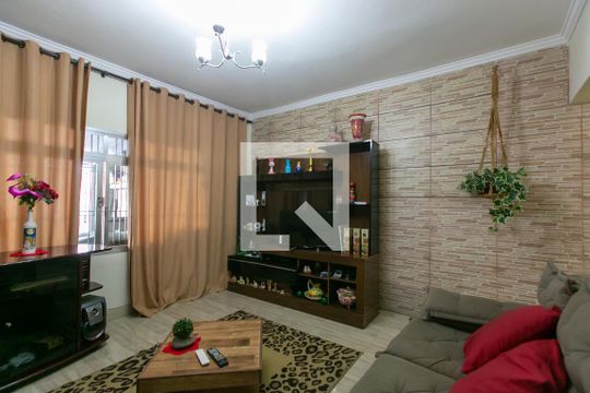 Sala 1  de casa à venda com 4 quartos, 180m² em Jardim Ruth, São Paulo