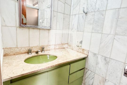 Banheiro da Suíte de apartamento para alugar com 1 quarto, 32m² em Santo Amaro, São Paulo
