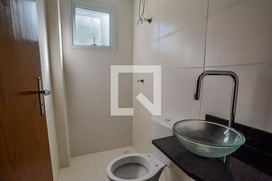Banheiro Social de apartamento à venda com 2 quartos, 65m² em Vila Assunção, Santo André