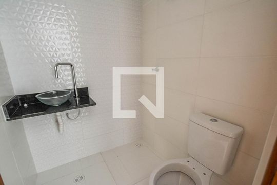 Banheiro Suíte de apartamento à venda com 2 quartos, 65m² em Vila Assunção, Santo André