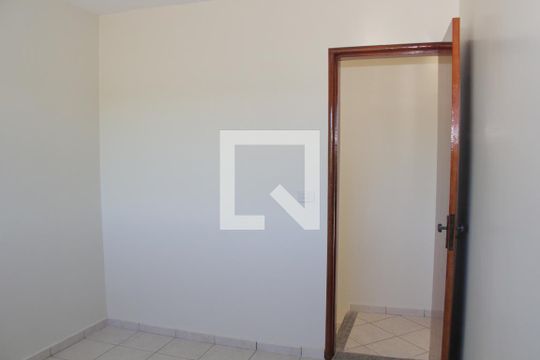 Quarto 1 de casa de condomínio à venda com 3 quartos, 184m² em Vila Monticelli, Goiânia