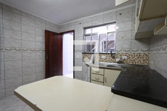 Cozinha de casa para alugar com 2 quartos, 107m² em Vila Prudente, São Paulo