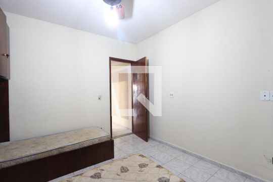 Quarto 2 de casa para alugar com 2 quartos, 107m² em Vila Prudente, São Paulo