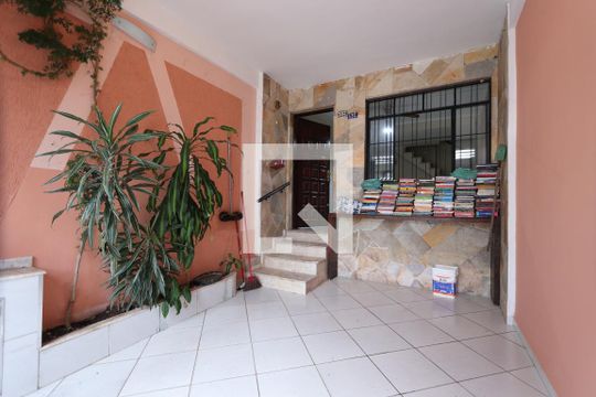 Garagem de casa para alugar com 2 quartos, 107m² em Vila Prudente, São Paulo