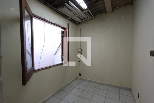 Quarto de Serviço de casa para alugar com 2 quartos, 107m² em Vila Prudente, São Paulo