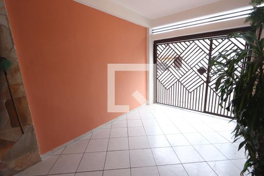 Garagem de casa para alugar com 2 quartos, 107m² em Vila Prudente, São Paulo