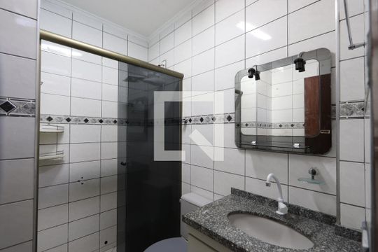 Banheiro de casa para alugar com 2 quartos, 107m² em Vila Prudente, São Paulo