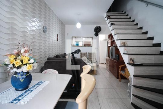Sala de casa à venda com 2 quartos, 156m² em Jardim Maringa, São Paulo