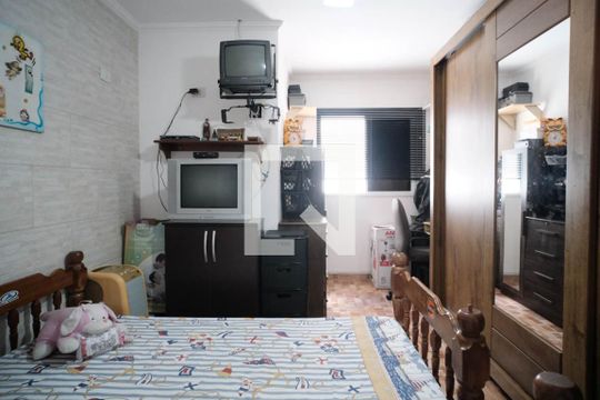 Quarto 1 de casa à venda com 2 quartos, 156m² em Jardim Maringa, São Paulo