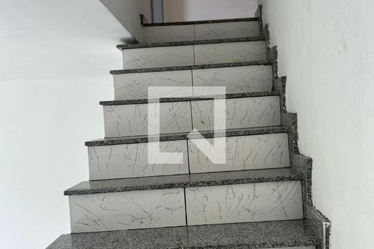 Casa à venda com 3 quartos, 160m² em Gopouva, Guarulhos