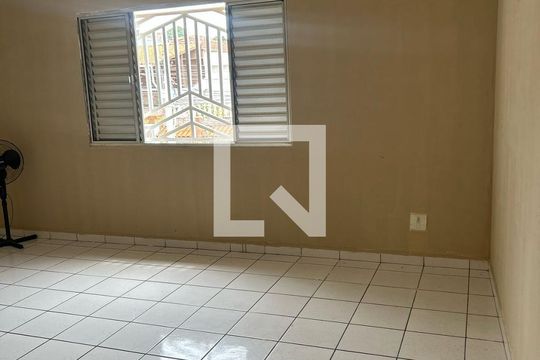 Casa à venda com 3 quartos, 160m² em Gopouva, Guarulhos