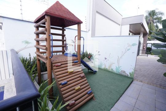 Casa de Condomínio para alugar com 3 quartos, 173m² em Sobrado 23, Goiânia