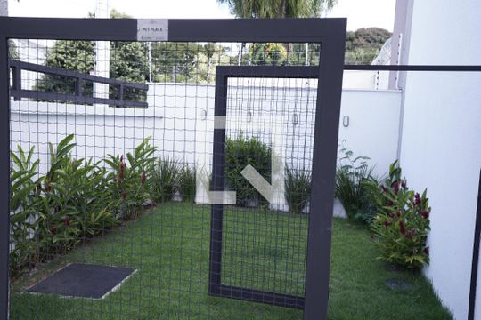Casa de Condomínio para alugar com 3 quartos, 173m² em Sobrado 23, Goiânia