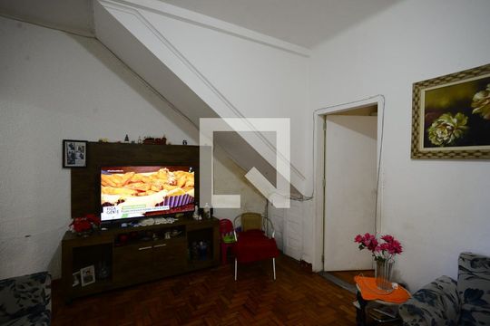 Sala de casa à venda com 8 quartos, 360m² em Ipiranga, São Paulo