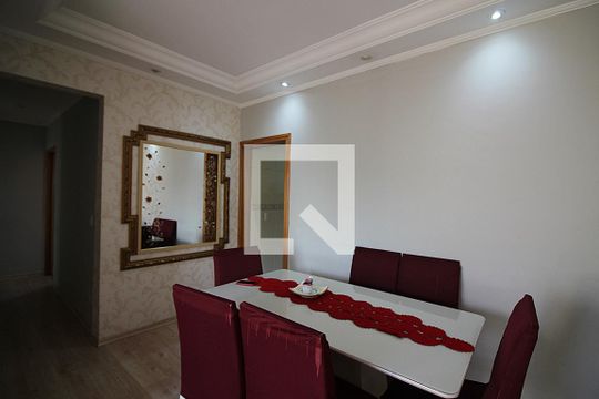 Sala de apartamento para alugar com 3 quartos, 78m² em Planalto, São Bernardo do Campo