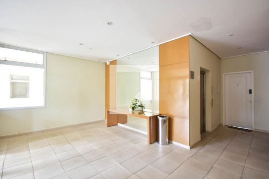 Hall Social de apartamento para alugar com 3 quartos, 96m² em Vila Sonia do Taboao, Taboão da Serra