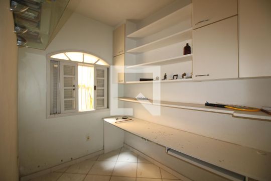 Quarto 1 de casa de condomínio à venda com 5 quartos, 240m² em Taquara, Rio de Janeiro