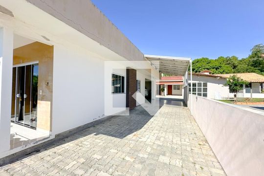 Área comum de apartamento para alugar com 1 quarto, 35m² em Ingleses do Rio Vermelho, Florianópolis