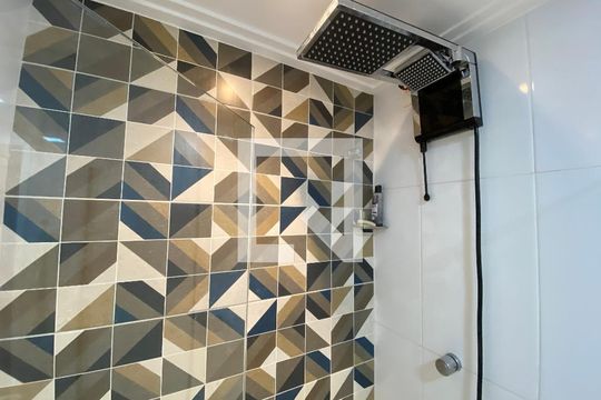 Banheiro de apartamento para alugar com 1 quarto, 100m² em Rio Vermelho, Salvador