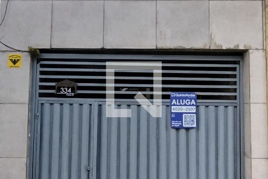 Fachada + Placa  de casa à venda com 2 quartos, 75m² em Jardim Clara Regina, São Paulo
