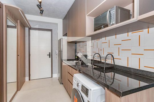 Studio de kitnet/studio à venda com 1 quarto, 30m² em Liberdade, São Paulo