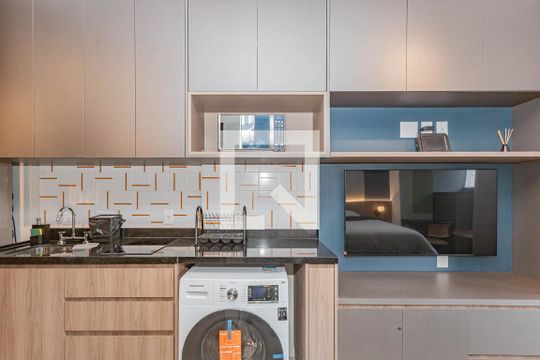 Studio de kitnet/studio à venda com 1 quarto, 30m² em Liberdade, São Paulo