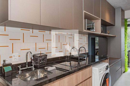 Studio de kitnet/studio à venda com 1 quarto, 30m² em Liberdade, São Paulo