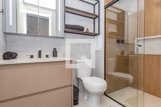 Banheiro de kitnet/studio à venda com 1 quarto, 30m² em Liberdade, São Paulo